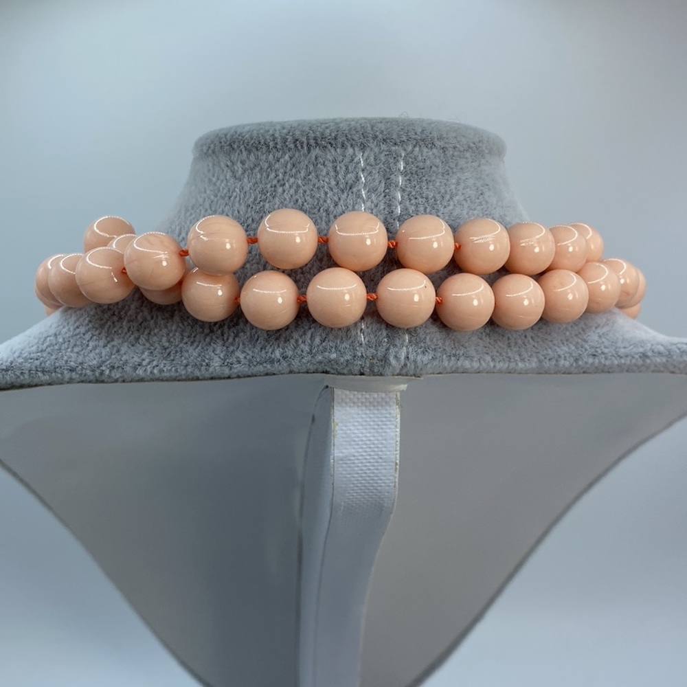Peach Colored Beaded Necklace - Picture 5 of 5